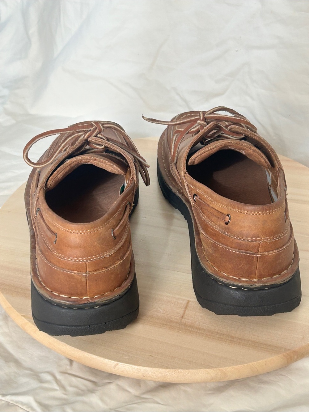 Clarks Men’s Brown Leather Lace-Up Boat Shoes Round Toe US 11.5 M - Picture 3 of 6